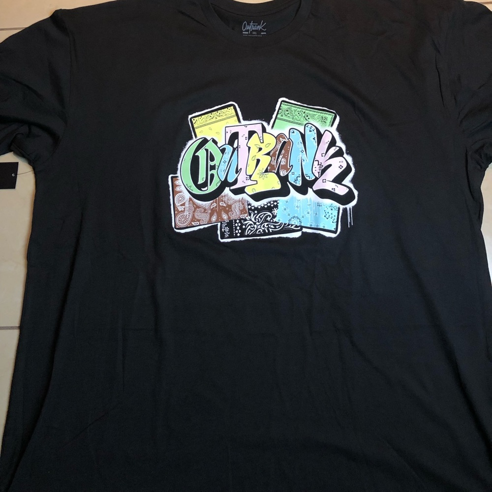 Outrank shirt